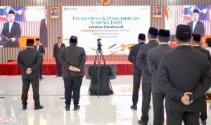 81b3c7c9-2ffe-40ac-907d-a7c23247313b Menteri Nusron Wahid: Pejabat ATR/BPN Wajib Permudah Urusan Rakyat