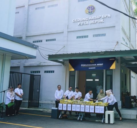 Sesuai Aturan, Kantah Depok Lakukan Pemusnahan Arsip Berkala