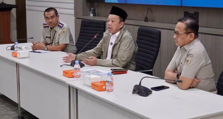 2d2100e0-a1bc-4514-aad0-d3c3f97675c9 Percepat Layanan Peralihan Hak, ATR/BPN Pantau Ketat Tahapan Balik Nama