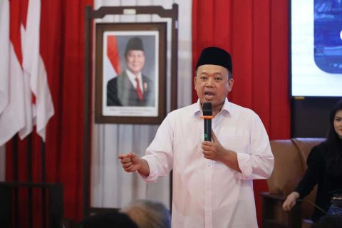 Menteri ATR/BPN dan Rocky Gerung Isi Kuliah Umum Dialektika Pertanahan di STPN