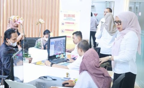 Tingkatkan Kualitas Layanan, Kantah Depok Tinjau Loket dan Serap Aspirasi Warga