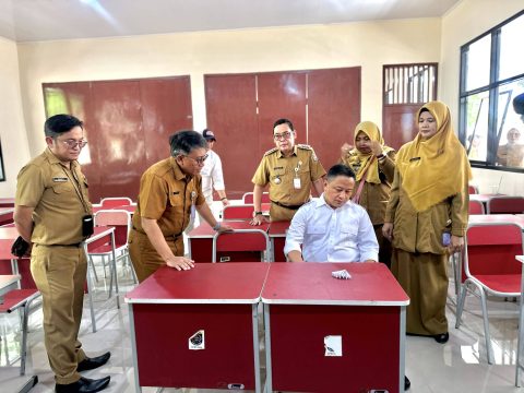 Pastikan Fasilitas Layak, Wali Kota Depok Cek Gedung Baru SDN Depok Baru 8